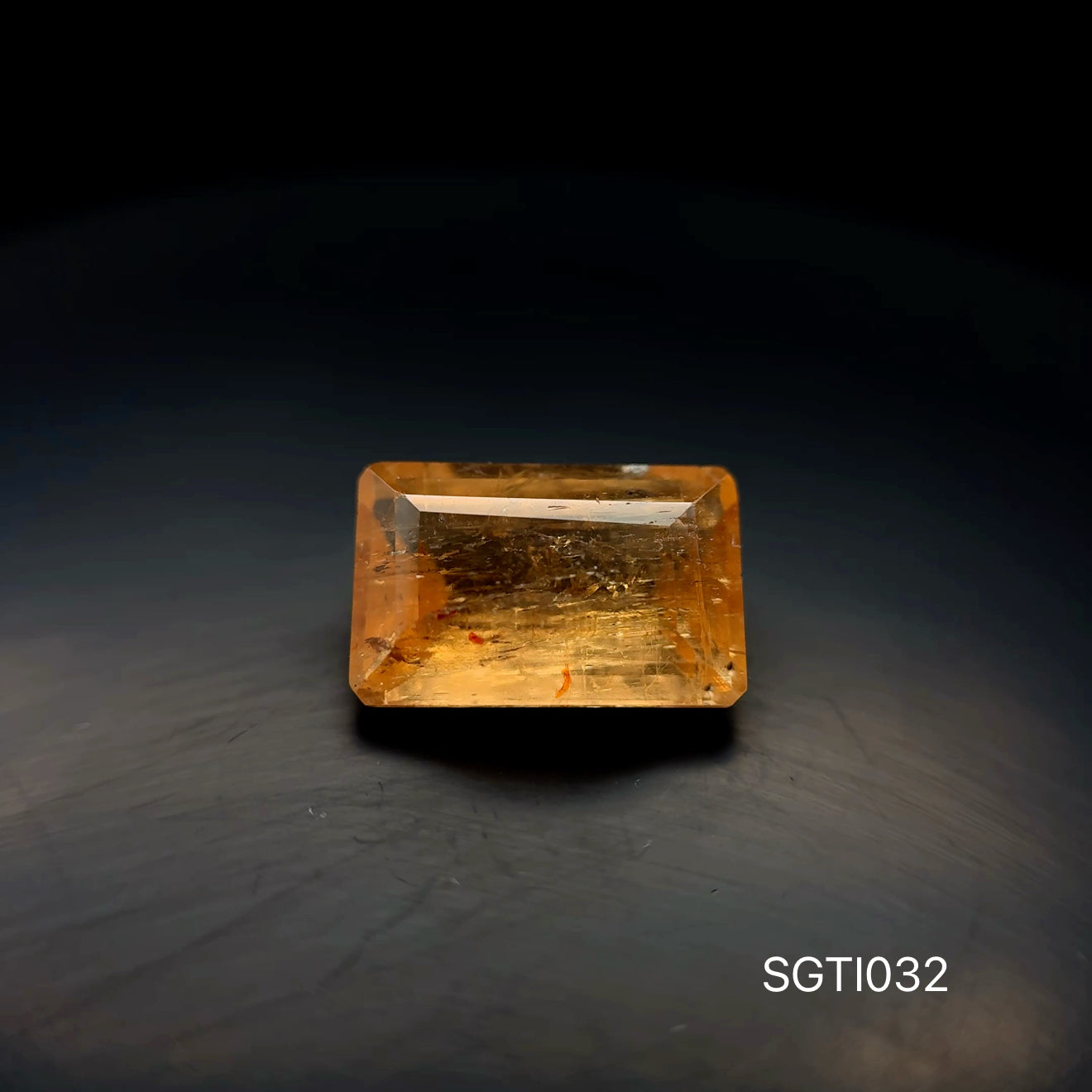 TOPACIO IMPERIAL ESMERALDA 4.155 CT/ 7.17 X 11.20 MM