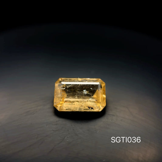 TOPACIO IMPERIAL ESMERALDA 2.51 CT/ 6.42 X 9.39 MM