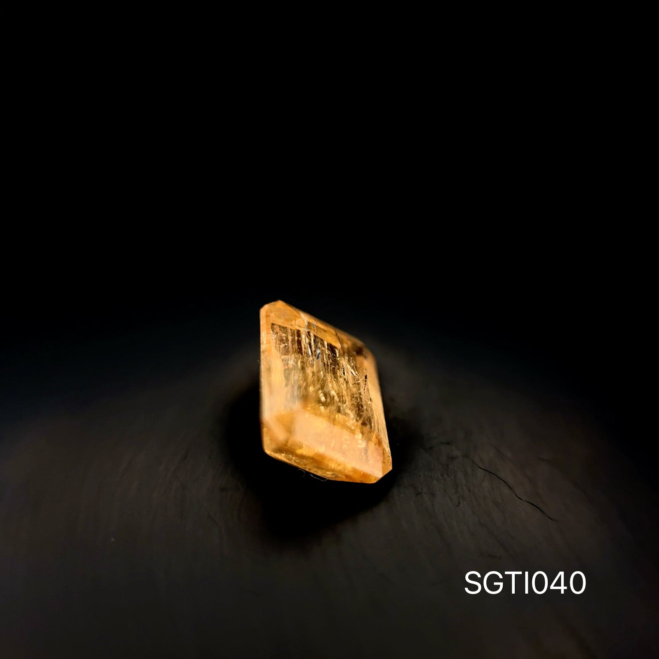 TOPACIO IMPERIAL ESMERALDA 2.71 CT/ 6.94 X 8.59 MM