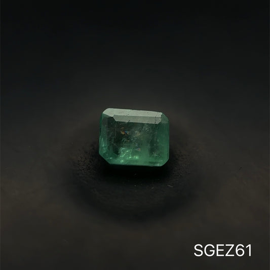 ESMERALDA ZAMBIA C.ESMERALDA 0.365 CTS 4.61 X 3.78 MM
