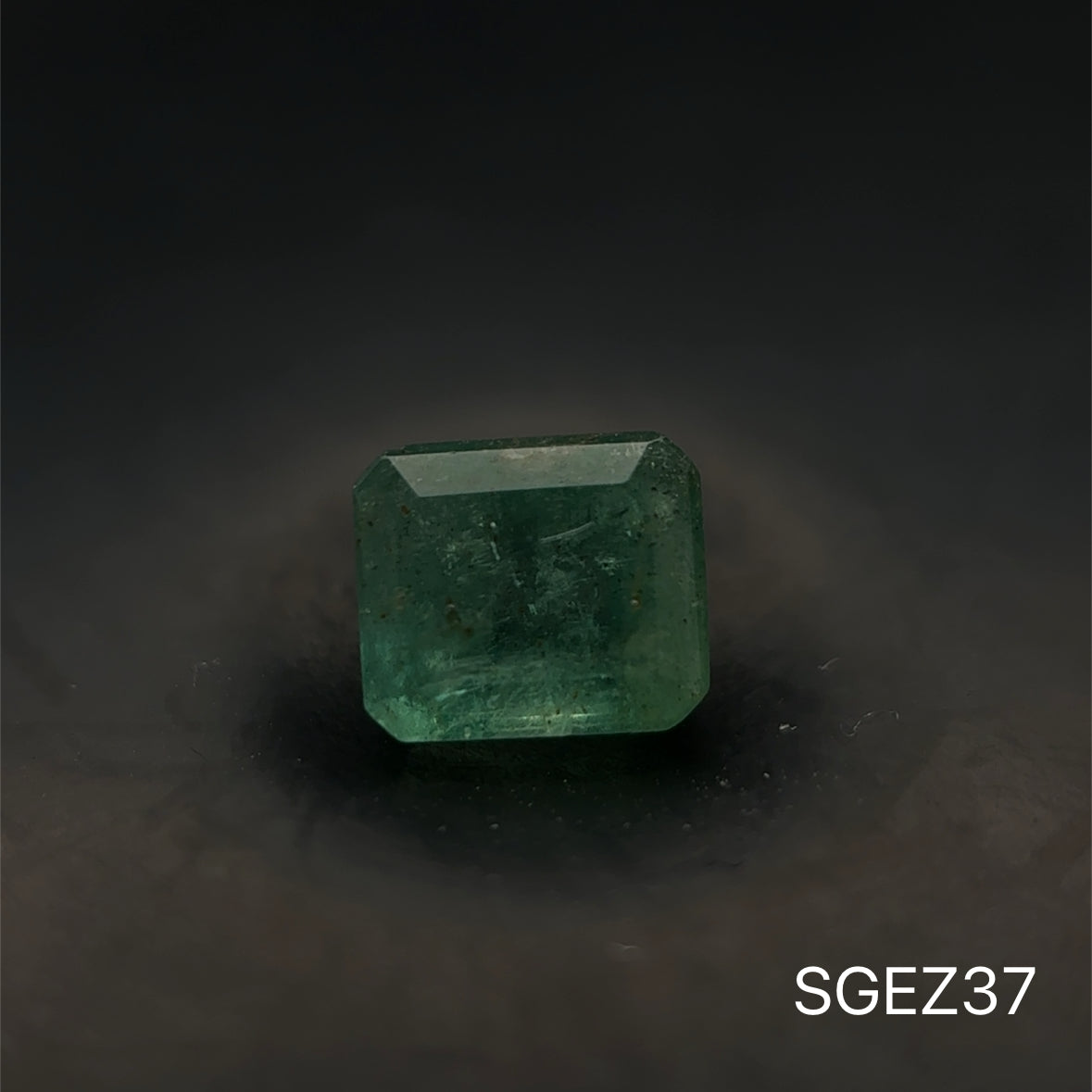 ESMERALDA ZAMBIA C.ESMERALDA 0.650 CTS 5.2 X 4.4 MM