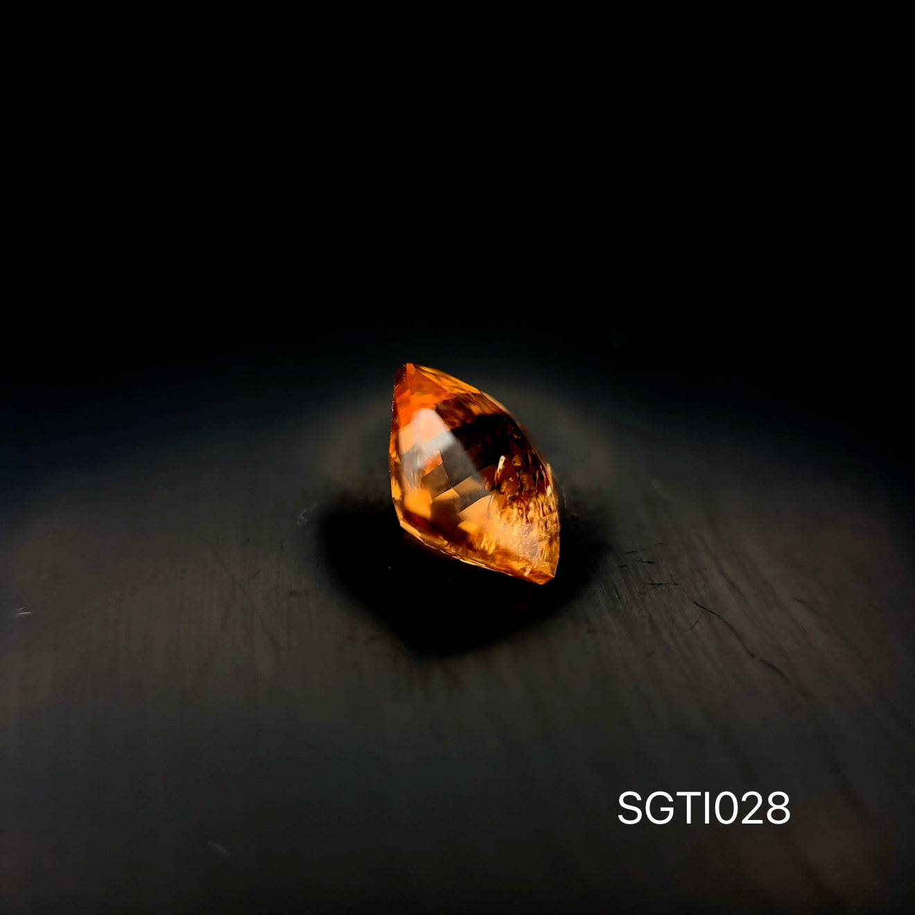 TOPACIO IMPERIAL CUSHION 1.67 CT/ 6.37 X 6.49 MM