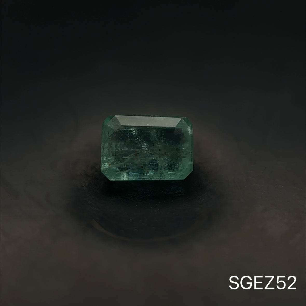 ESMERALDA ZAMBIA C.ESMERALDA 0.500 CTS 5.28 X 3.66 MM