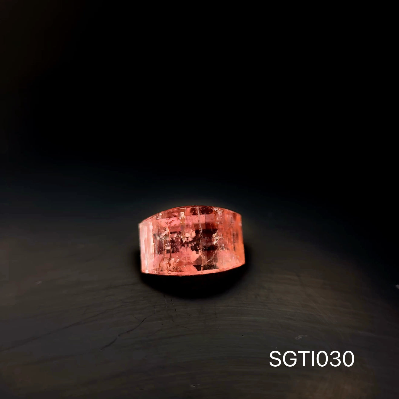 TOPACIO IMPERIAL CUSHION 1.87 CT/ 5.55 X 8.42 MM