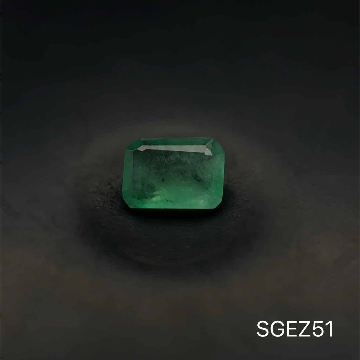 ESMERALDA ZAMBIA C.ESMERALDA 0.265 CTS 4.8 X 3.5 MM
