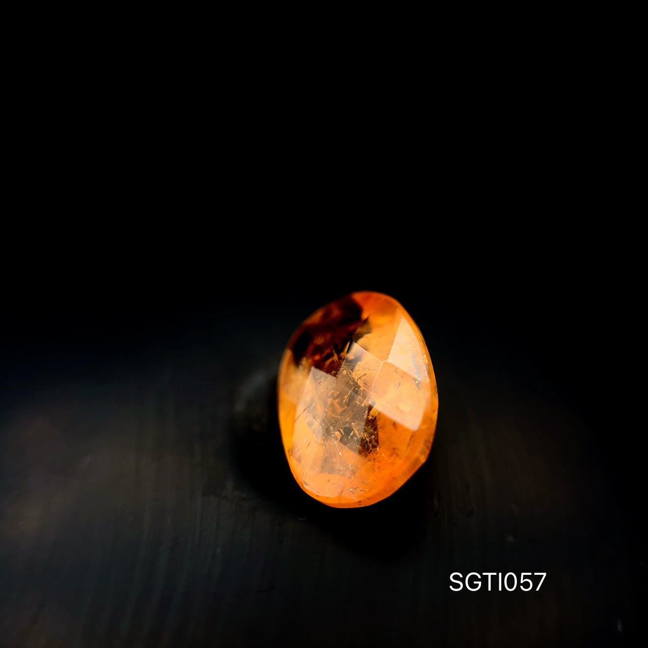 TOPACIO IMPERIAL OVAL 3.67 CT/ 8.1 X 11.4 X 4.8 MM