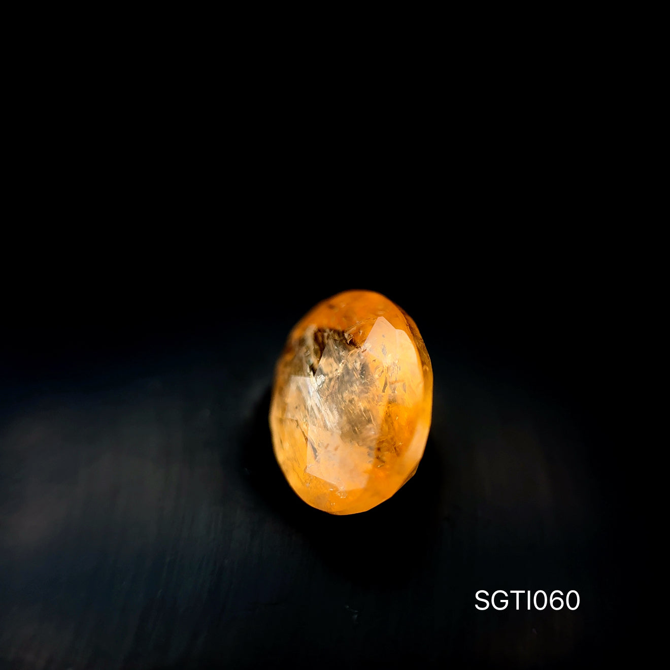 TOPACIO IMPERIAL OVAL  4.73 CT/ 8.5 X 11.1 X 6 MM