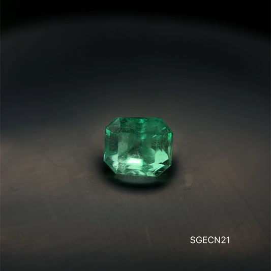 ESMERALDA COLOMBIANA ESMERALDA/ 1.58 CT/ 6.16 X 8.90 X 6.03 MM