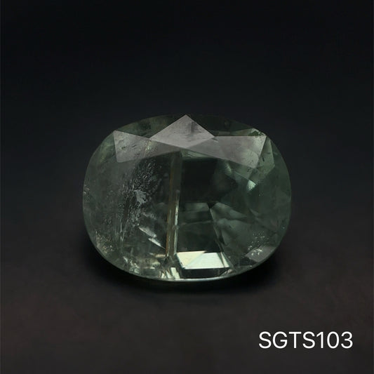 TURMALINA VERDE OVAL 3.325 CTS 8.45 CX 10.47 MM