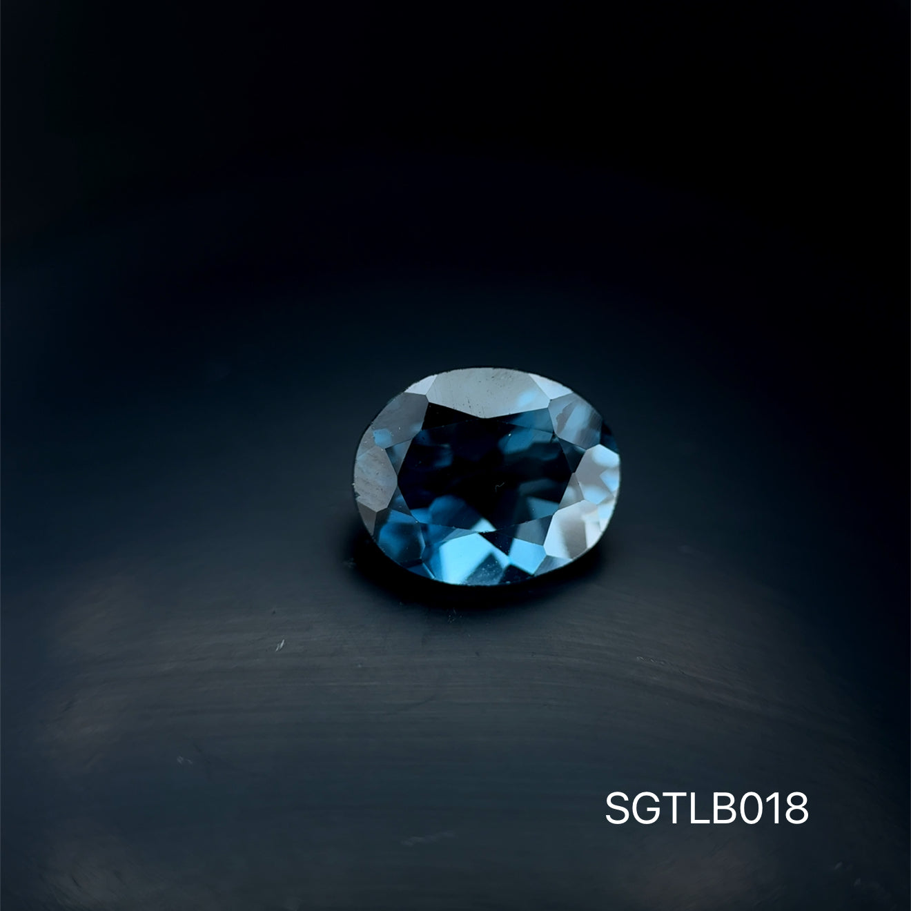 TOPACIO BLUE LONDON CORTE OVAL 4.54 CT / 8.9  X 11.02  MM