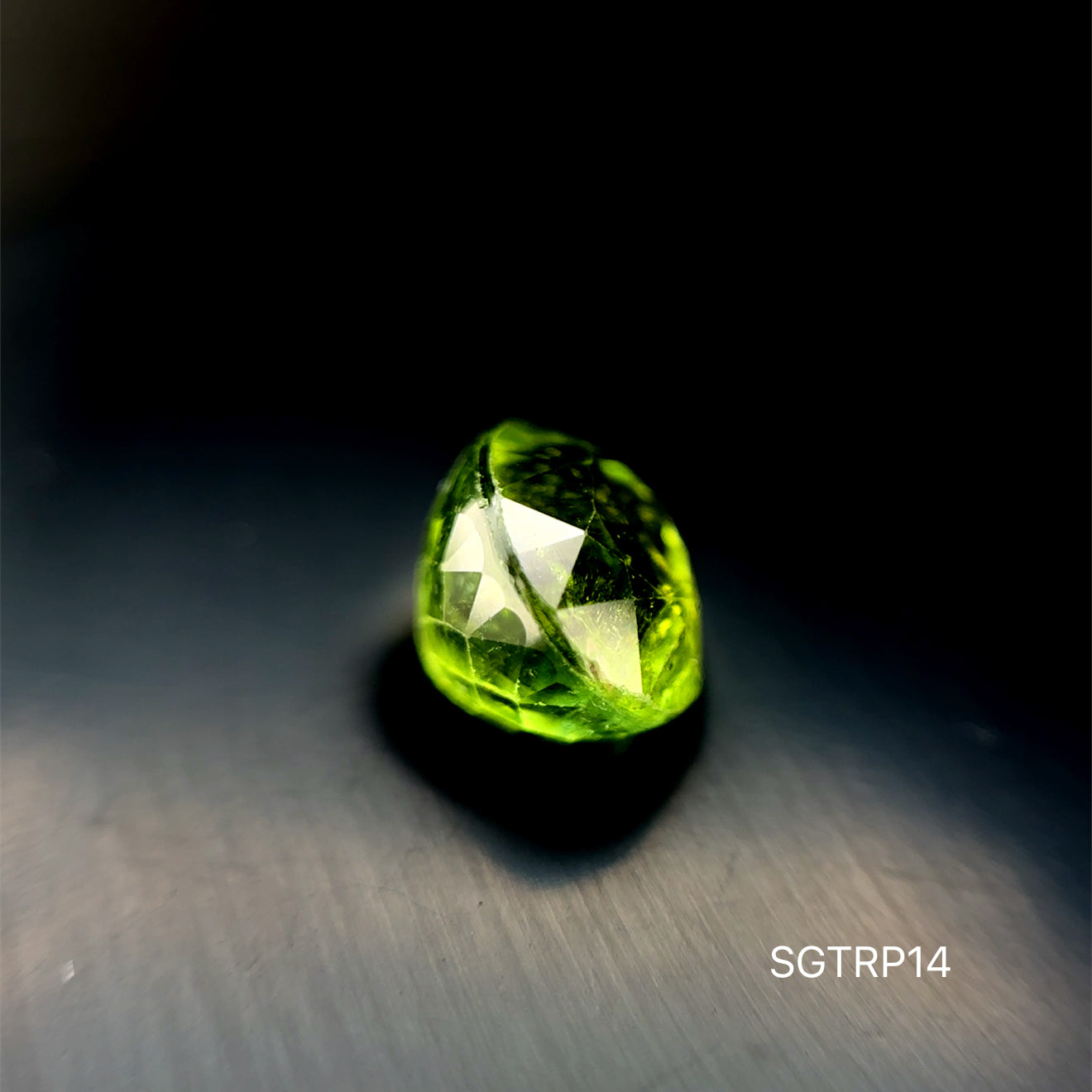 TURMALINA OVAL 5.57 CT/ 9.33 X 10.42 X 8.35 MM