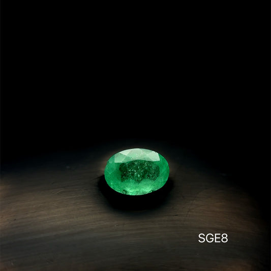 ESMERALDA COLOMBIANA OVAL 5.7 X 7.9 MM 1.070 CTS