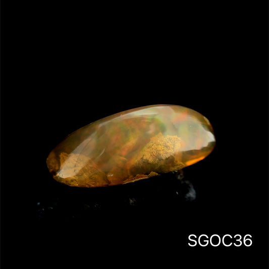 OPALO ETIOPIA  3.31 CT/ 7.97 X 17.35 MM