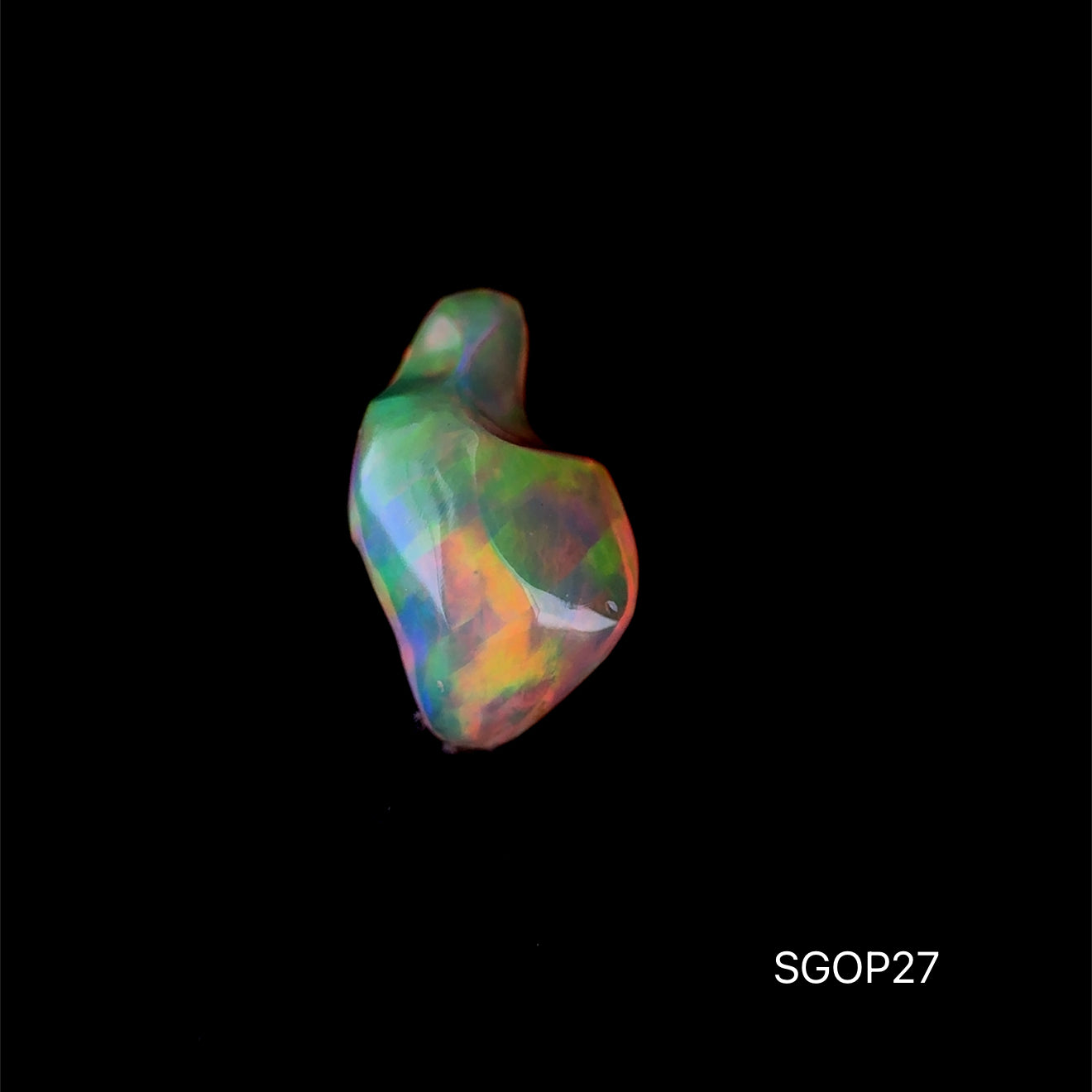 OPALO ETOPIA 2.21 CTS 7.74 X 12.98 MM