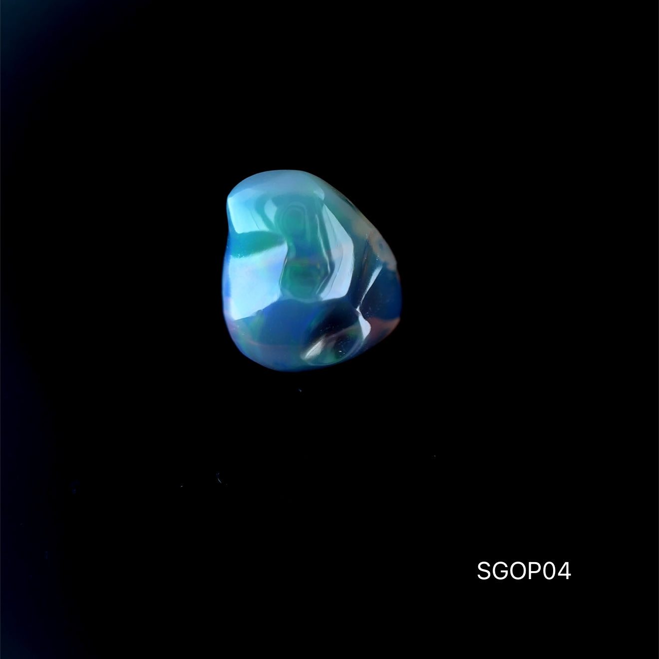 OPALO ETIOPIA 5.570 CTS 16.05 X 12.72 MM