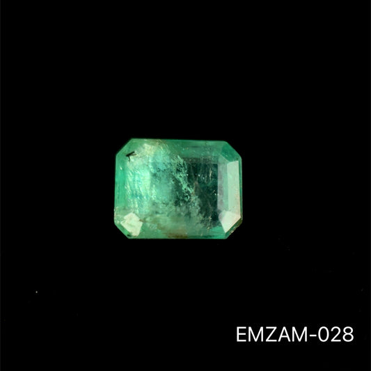 ESMERALDA ZAMBIA ESMERALDA 1.240 CTS 5.49 X 6.81 MM