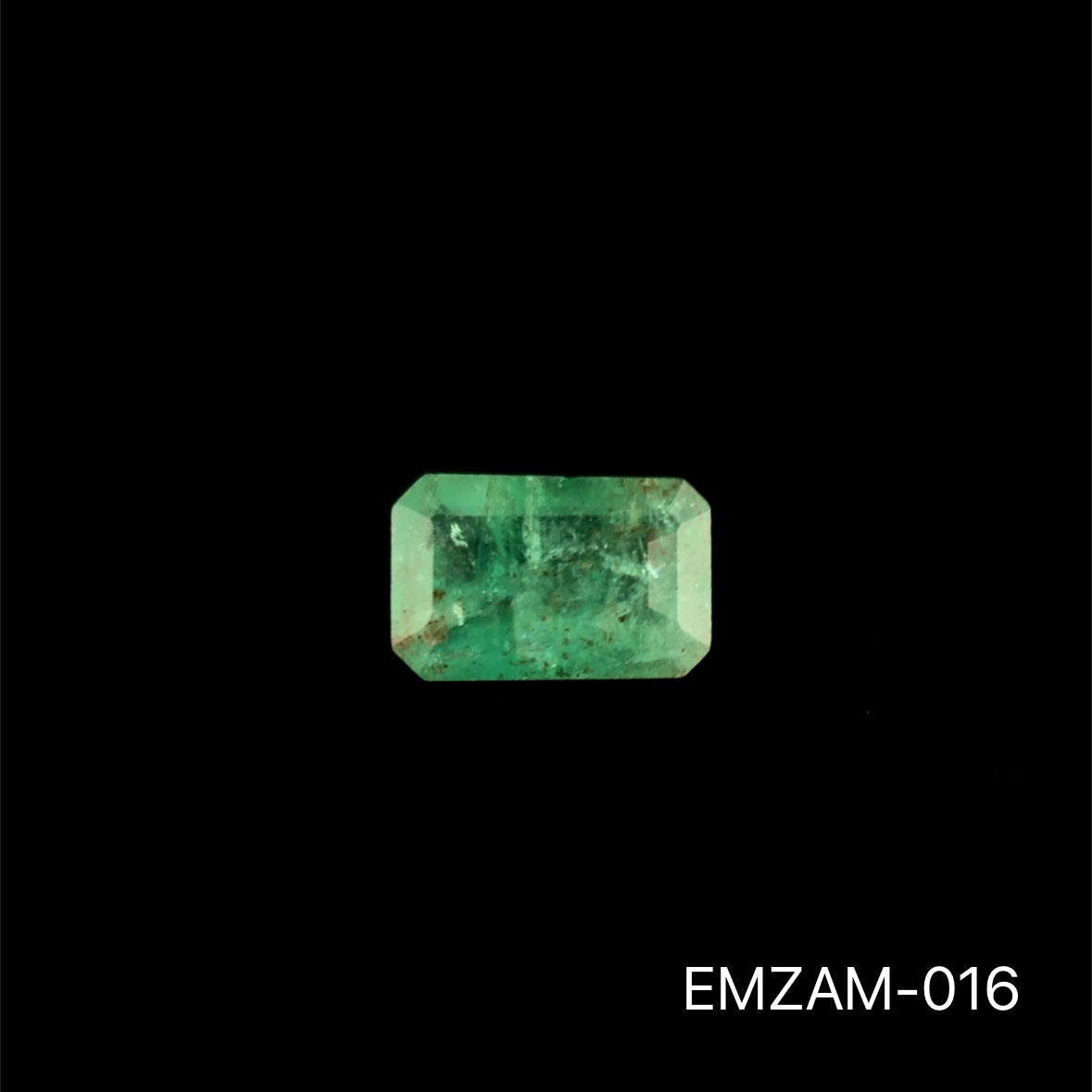 ESMERALDA ZAMBIA ESMERALDA 0.360 CTS 5.58 X 3.53 MM