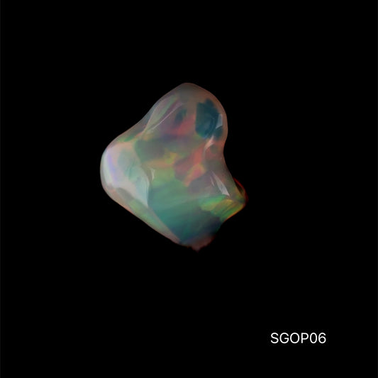 OPALO ETIOPIA 4.355 CTS 12 X 8.70 MM