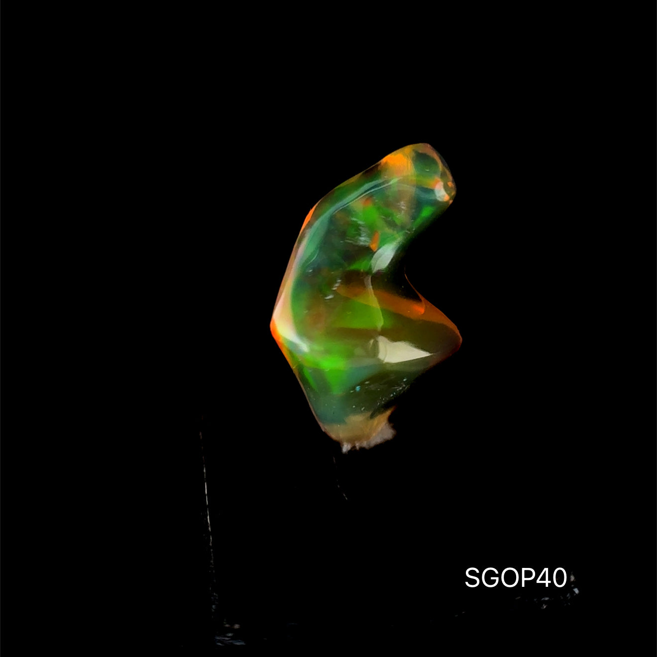 OPALO ETIOPIA 1.615 CTS 14.60 X 8.80 MM