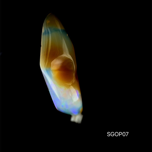 OPALO ETIOPIA 4.320 CTS 24.17 X 8.20 MM