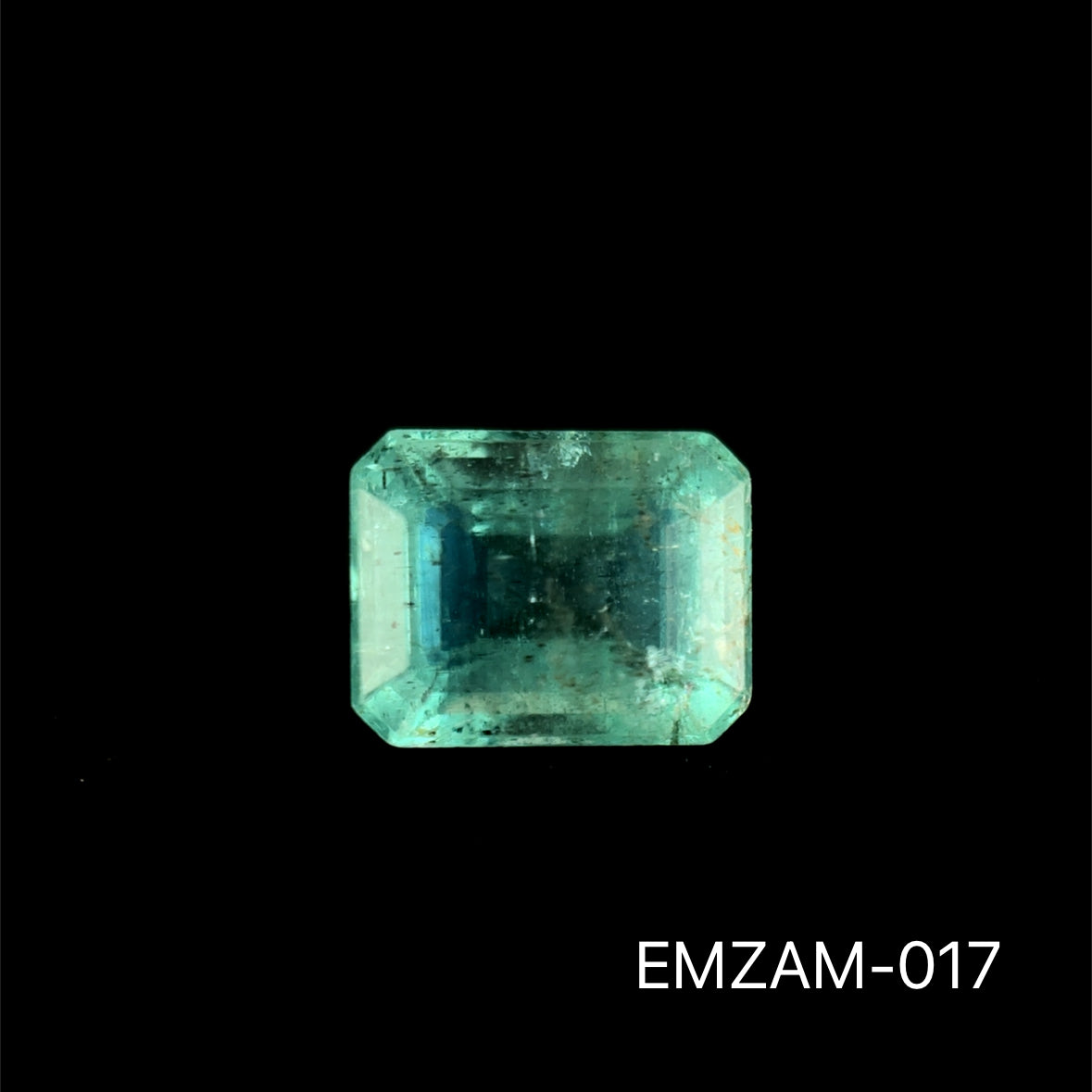 ESMERALDA ZAMBIA ESMERALDA 0.715 CTS 5.75 X 4.48 MM