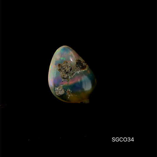 OPALO ETIOPIA 2.52 CTS 9.77 X 12.30 MM