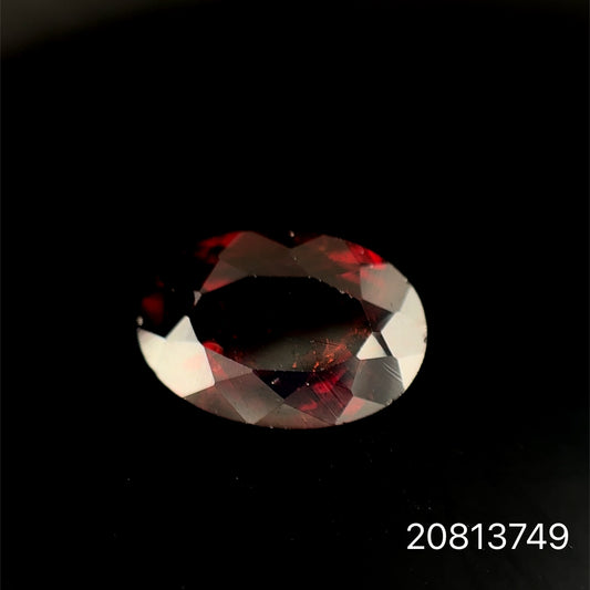 GRANATE PERA 7 CTS 9.65 X 13.93 MM