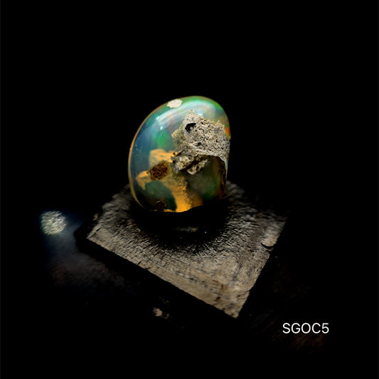 OPALO ETIOPIA 4.45 CTS 11.36 X 13.03 MM