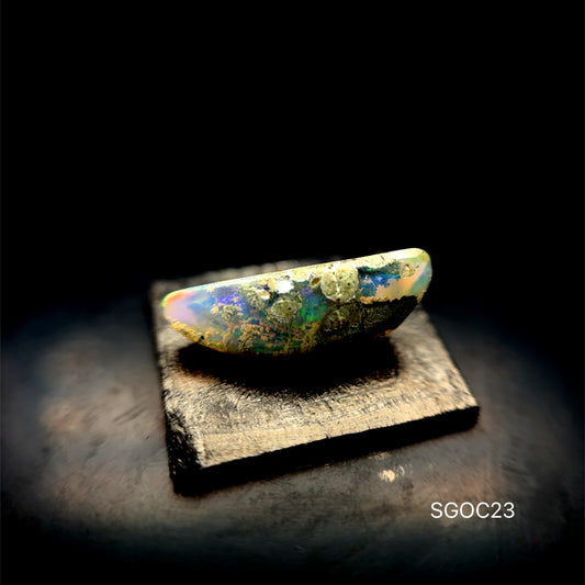 OPALO ETIOPIA 2.18 CTS 6.84 X 18.17 MM