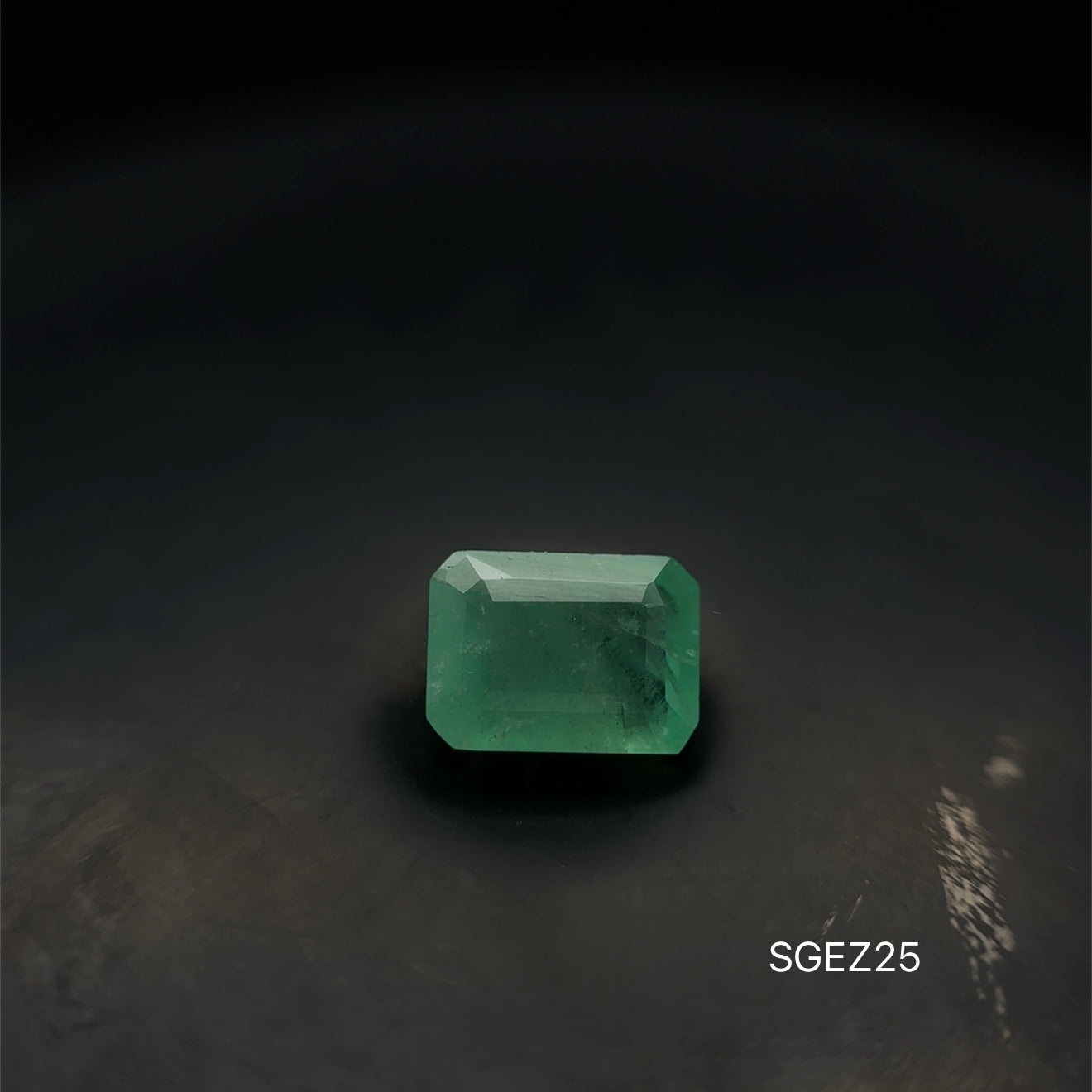 ESMERALDA ZAMBIA C.ESMERALDA 1.169 CTS 5 X 6.83 MM