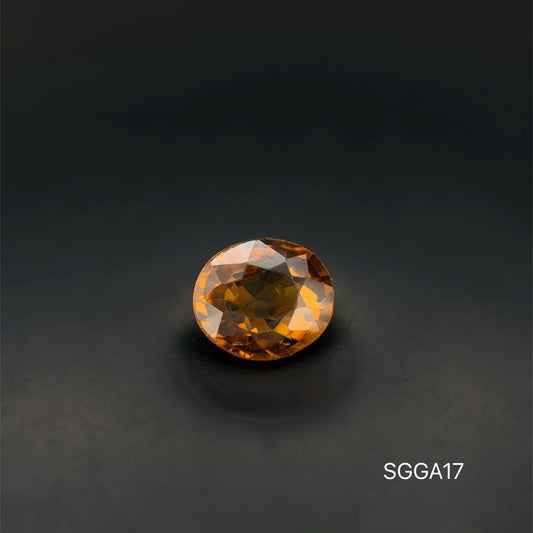 GRANATE AMARILLO OVAL  1.16 CT/ 5.89 X 6.85 MM