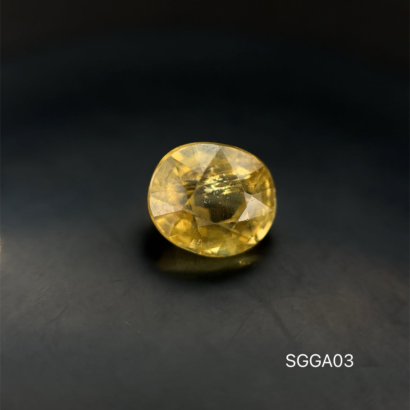 GRANATE AMARILLO CUSHION 4.33 CT/ 8.12 X 9.27 MM