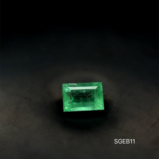 ESMERALDA COLOMBIANA BAGUETTE .45 CT/ 3.81 X 5.41 MM