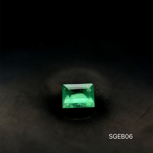 ESMERALDA COLOMBIANA BAGUETTE  .35 CT/ 3.44 X 4.62 MM