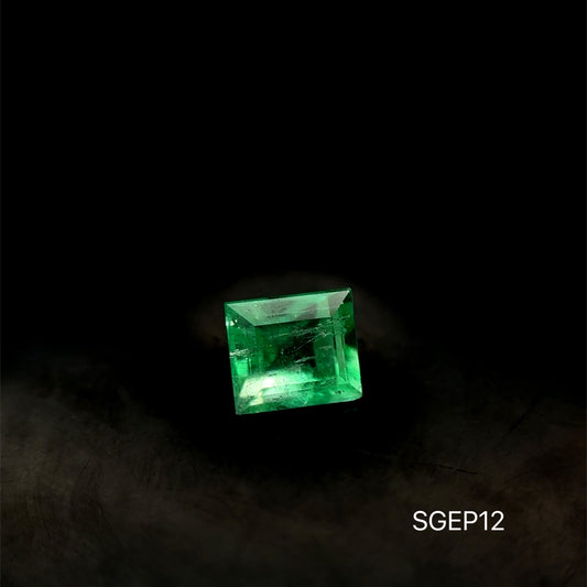 ESMERALDA COLOMBIANA PRINCESS .63 CT/ 4.66 X 5.37 MM