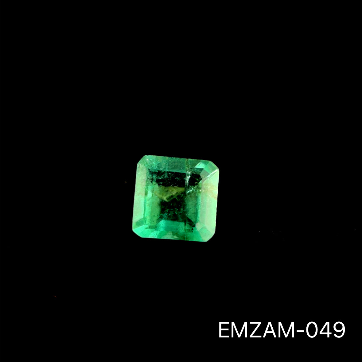 ESMERALDA COLOMBIANA  ESMERALDA 0.265 CTS 3.80 X 3.80 MM