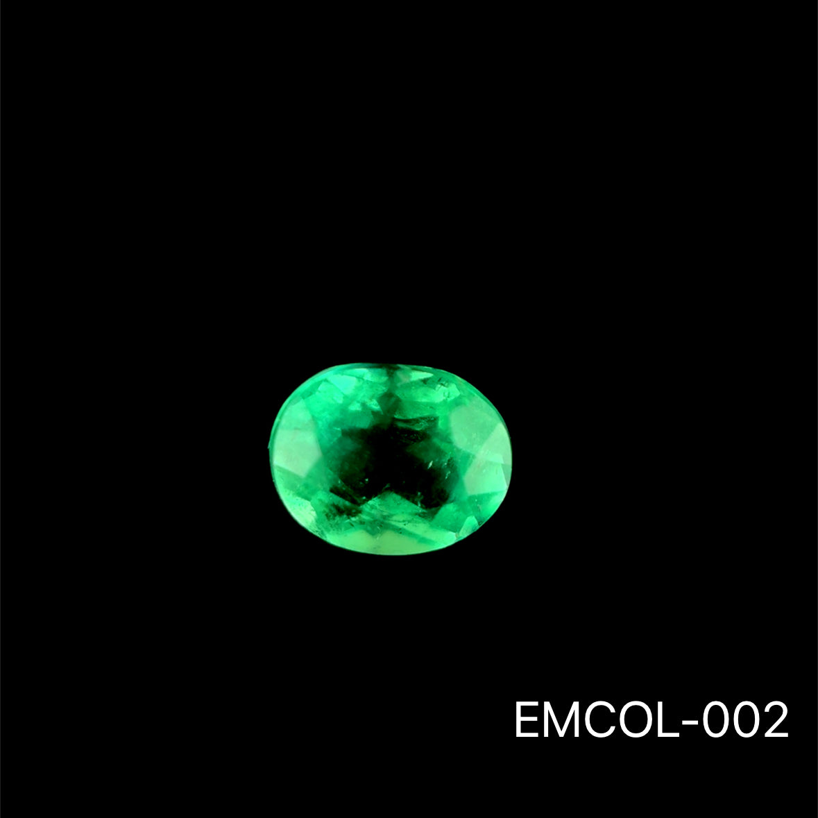 ESMERALDA COLOMBIANA  OVAL  0.415 CTS 4.03 X 5.18 MM
