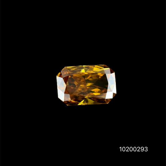 DIAMANTE FANCY DARK YELLOW RADIANT 0.20 CTS