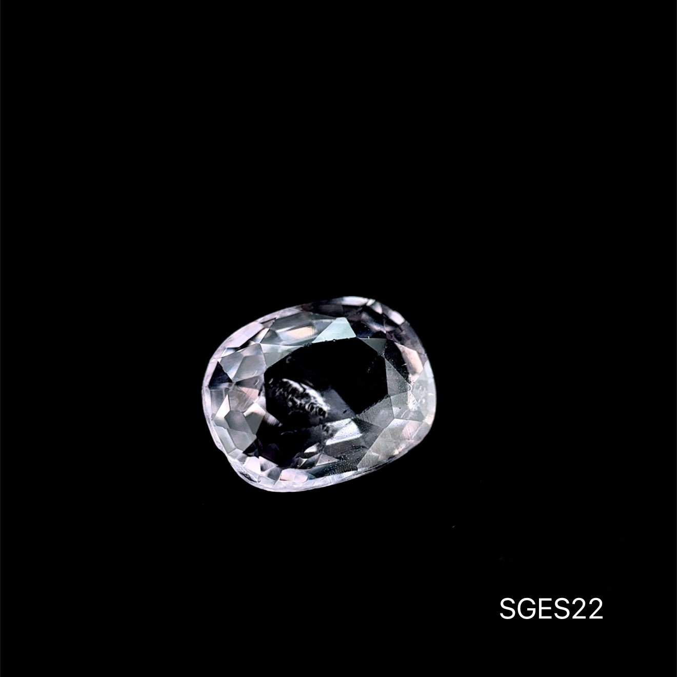 ESPINELA CORTE CUSHION 1.94 CTS 6.72 X 8.46 X 3.86 MM