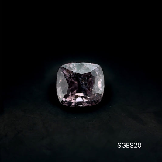 ESPINELA CORTE CUSHION 1.685 CTS 6.31 X 6.81 X 5.21 MM