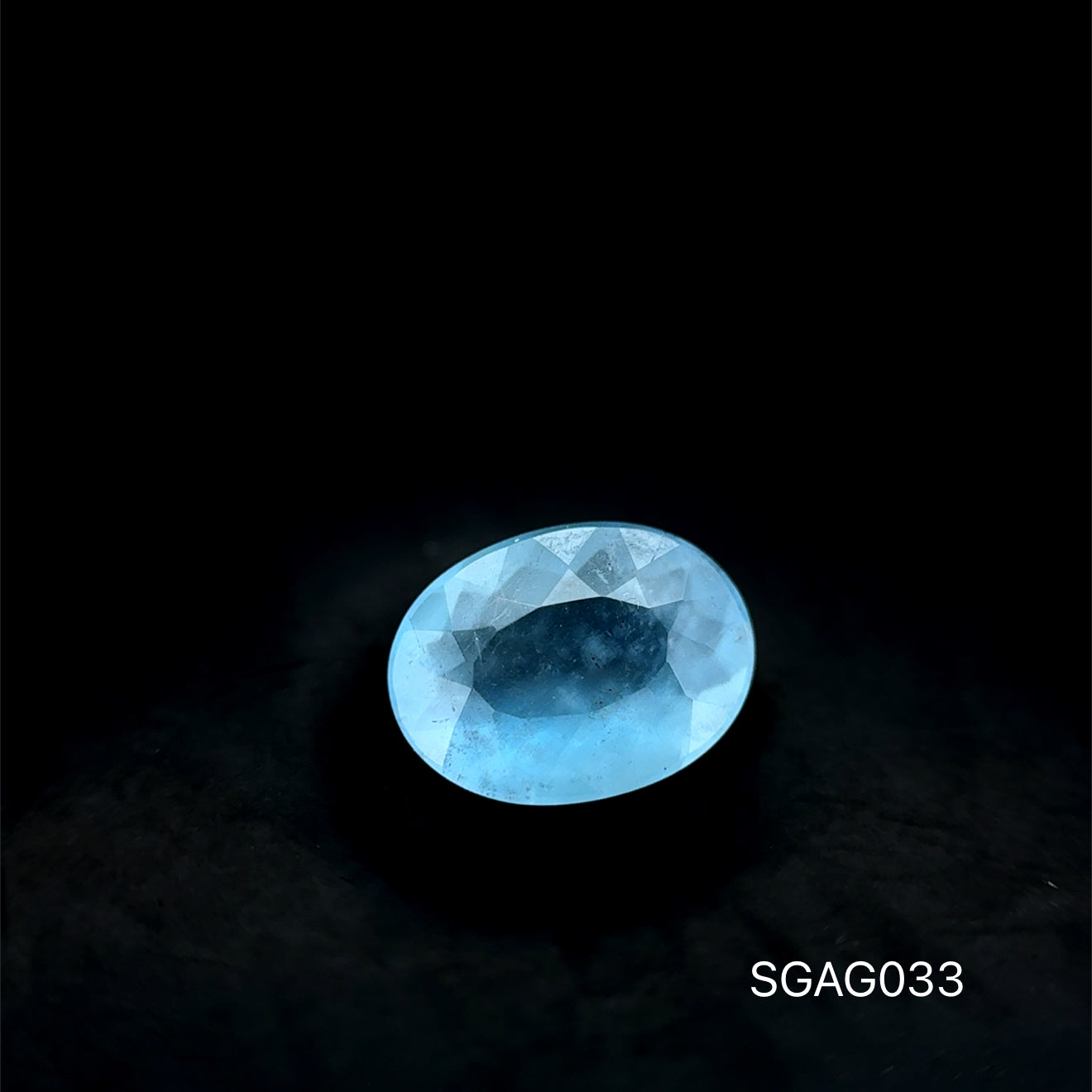 AGUAMARINA 0.59 CTS 5.72 X 7.08 X 2.28 MM