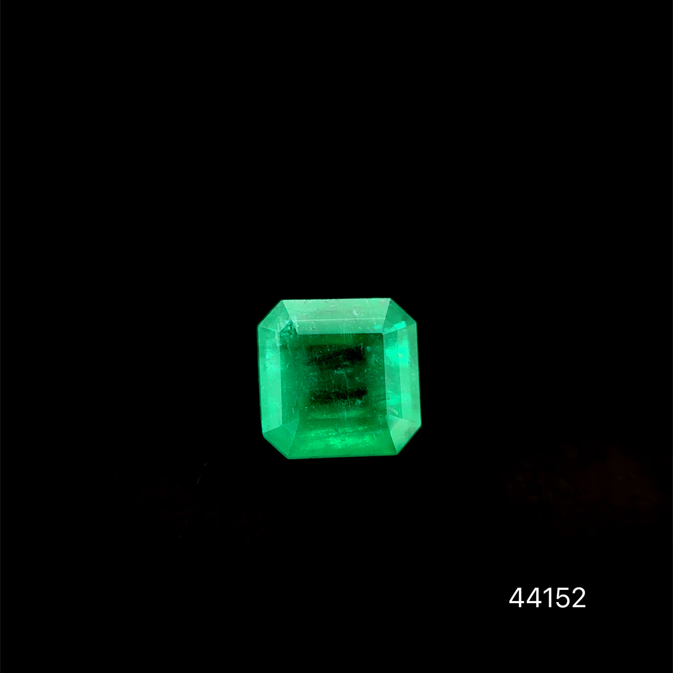 ESMERALDA CDTEC  SQUARE 1.00 CTS 5.88 X 5.83 MM