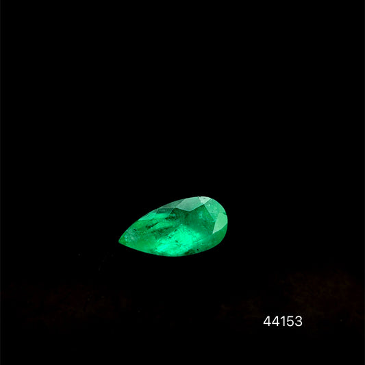 ESMERALDA CDTEC  PERA 0.54 CTS 7.42 X 3.80 MM