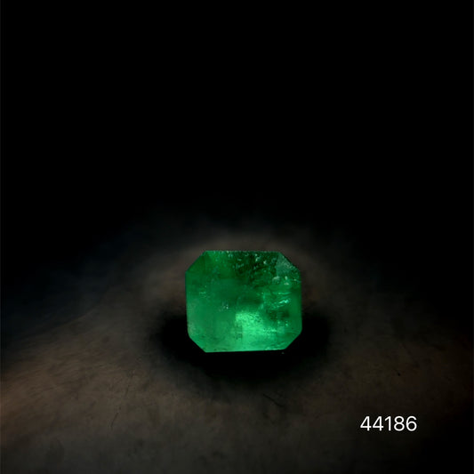 ESMERALDA SQUARE CDTEC  0.80  CTS 5.86 X 5.26 MM