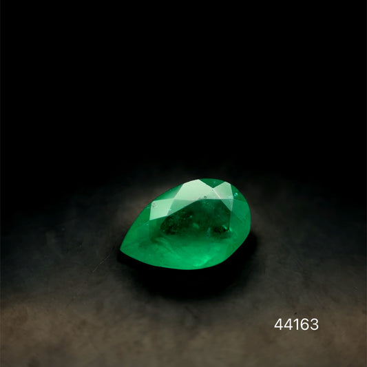 ESMERALDA CDTEC PERA 1 CTS 8.93 X 5.85 MM