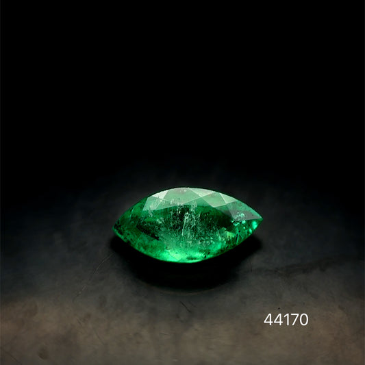 ESMERALDA CDTEC  MARQUISSE 1.29 CTS 11.05 X 5.49 MM