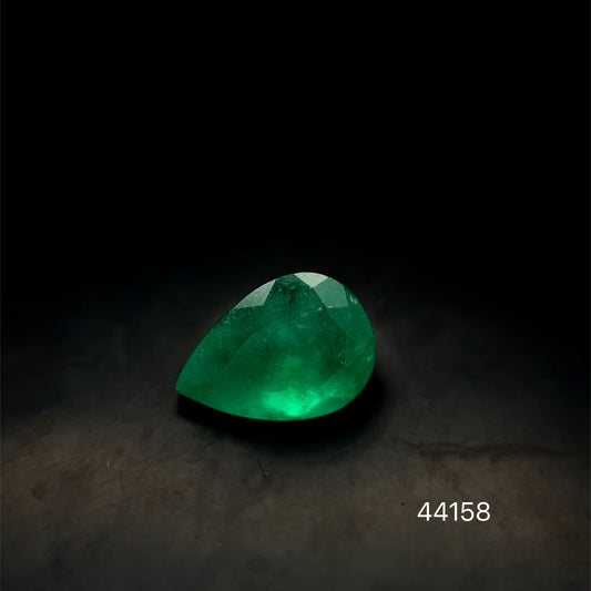 ESMERALDA CDTEC  PERA 1.77 CTS 9.69 X 7.01 MM